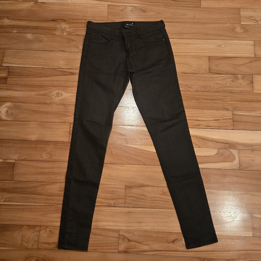 Black Stretchy Skinny Jeans